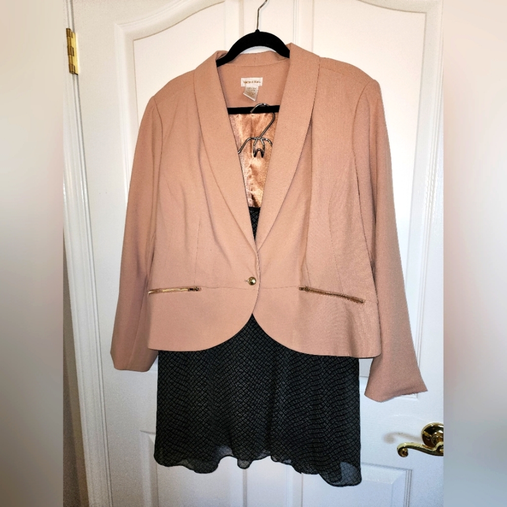 MONROE & MAIN SKIRT SUIT